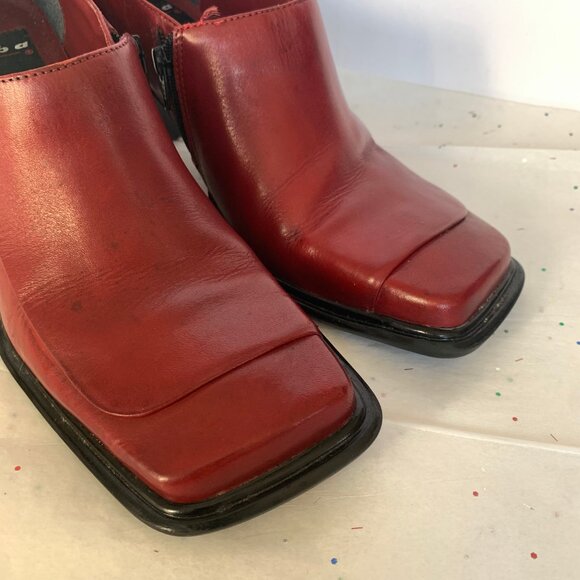 Diba Vtg Y2K Red Square Toe Flat Toe Box Block Heel Loafers Zip Side - Sz 8.5 - Picture 14 of 15